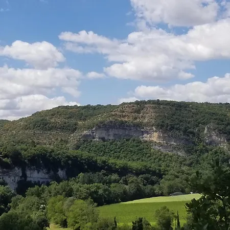 Au Bord De L'eau Saint-Antonin